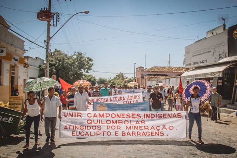 Ato em Manga – MG reafirma a unificação de lutas pela garantia de direitos e pelo bem viver