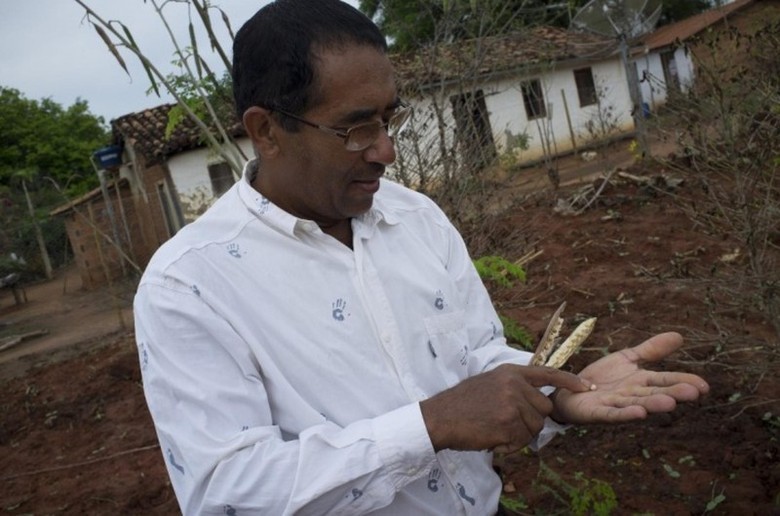 Guardião da agrobiodiversidade do semiárido mineiro recebe prêmio em São Paulo