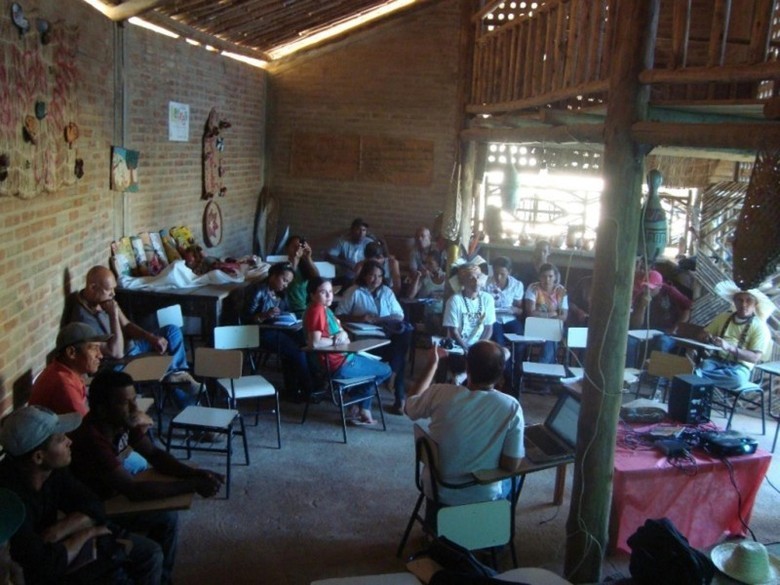 CAA participa de reunião de preparação para a I Feira de Agrobiodiversidade na Terra Xakriabá