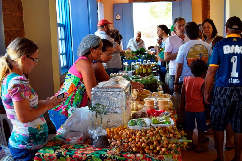 Feira e Almoço agroecológicos: iniciativa por uma alimentação saudável e consciente