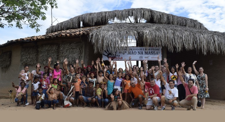 MÃO NA MASSA: promovendo solidariedade e fraternidade no Sertão dos Gerais